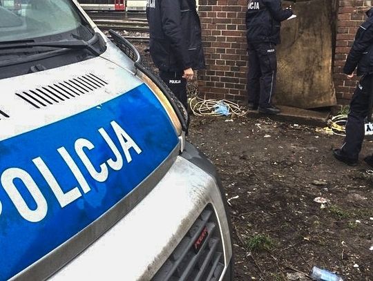 Zmarł bezdomny. Sprawę bada policja i prokuratura