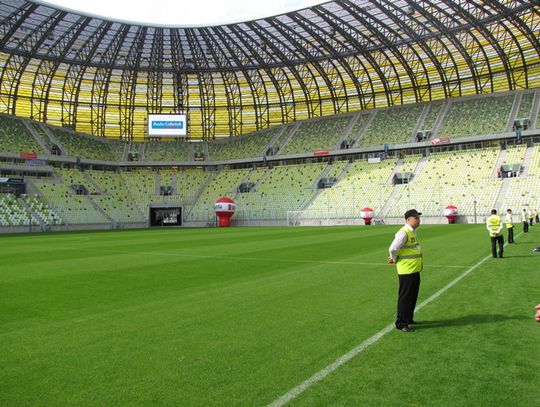 ZMIANA OPINII STRAŻAKÓW. Stadion piłkarski z negatywną opinią strażaków. Mecz Polska - Niemcy w gdańskiej Arenie odbędzie się 