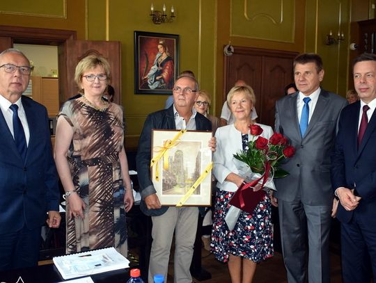 Znasz kogoś kto pomaga seniorom podczas epidemii i nie tylko? Zgłoś go do nagrody w konkursie Pomorskie dla Seniora 