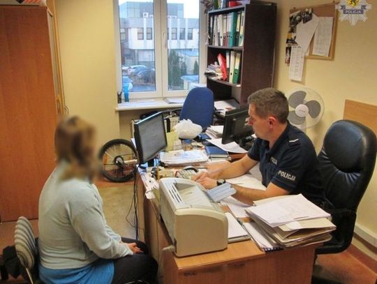 Zostawiła 2 letnie dziecko w domu bez żadnej opieki