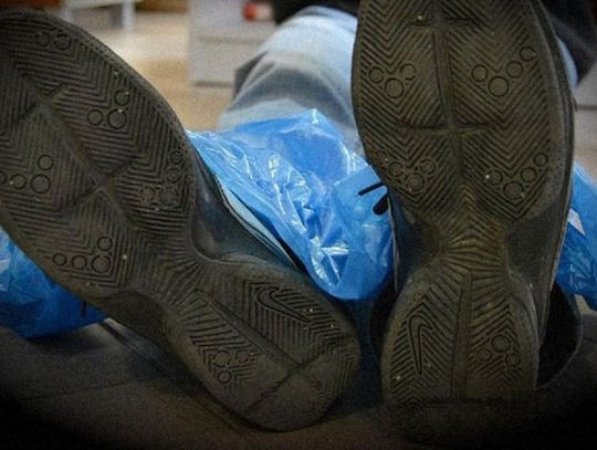 Zwłoki w pobliżu parku. Co było przyczyną śmierci 48-latka?