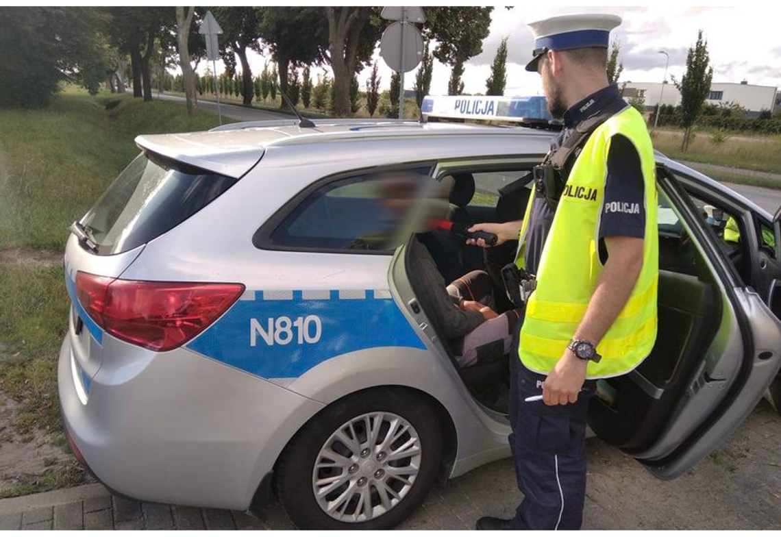 10 nietrzeźwych kierowców od piątku do niedzieli zatrzymali policjanci ze Słupska.