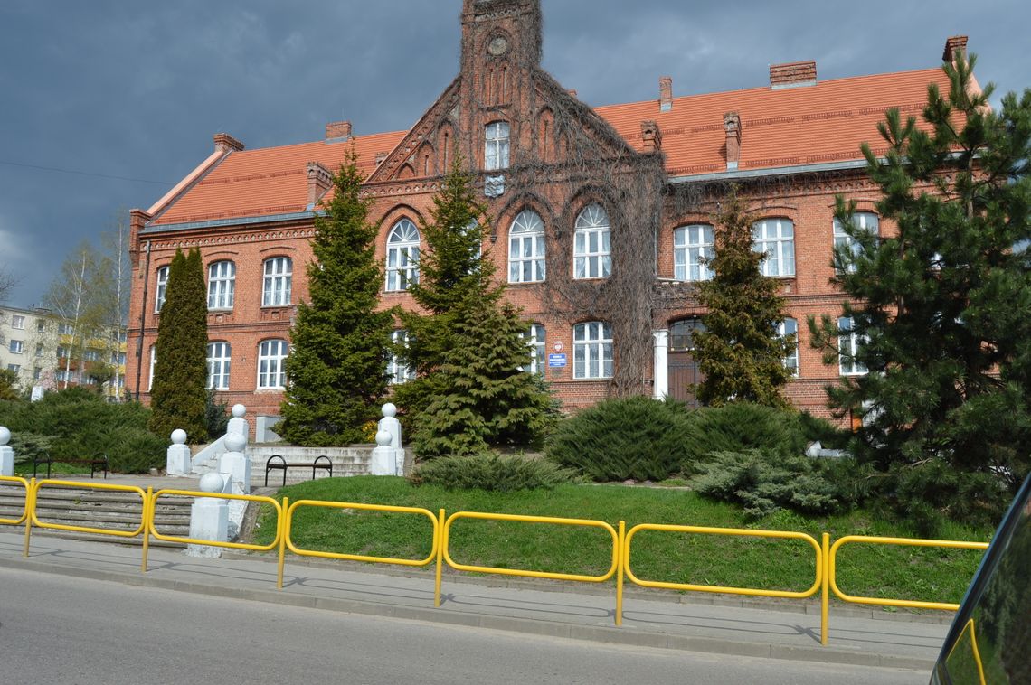 10,5 mln zł za rozbudowę szkoły? Radni podzieleni