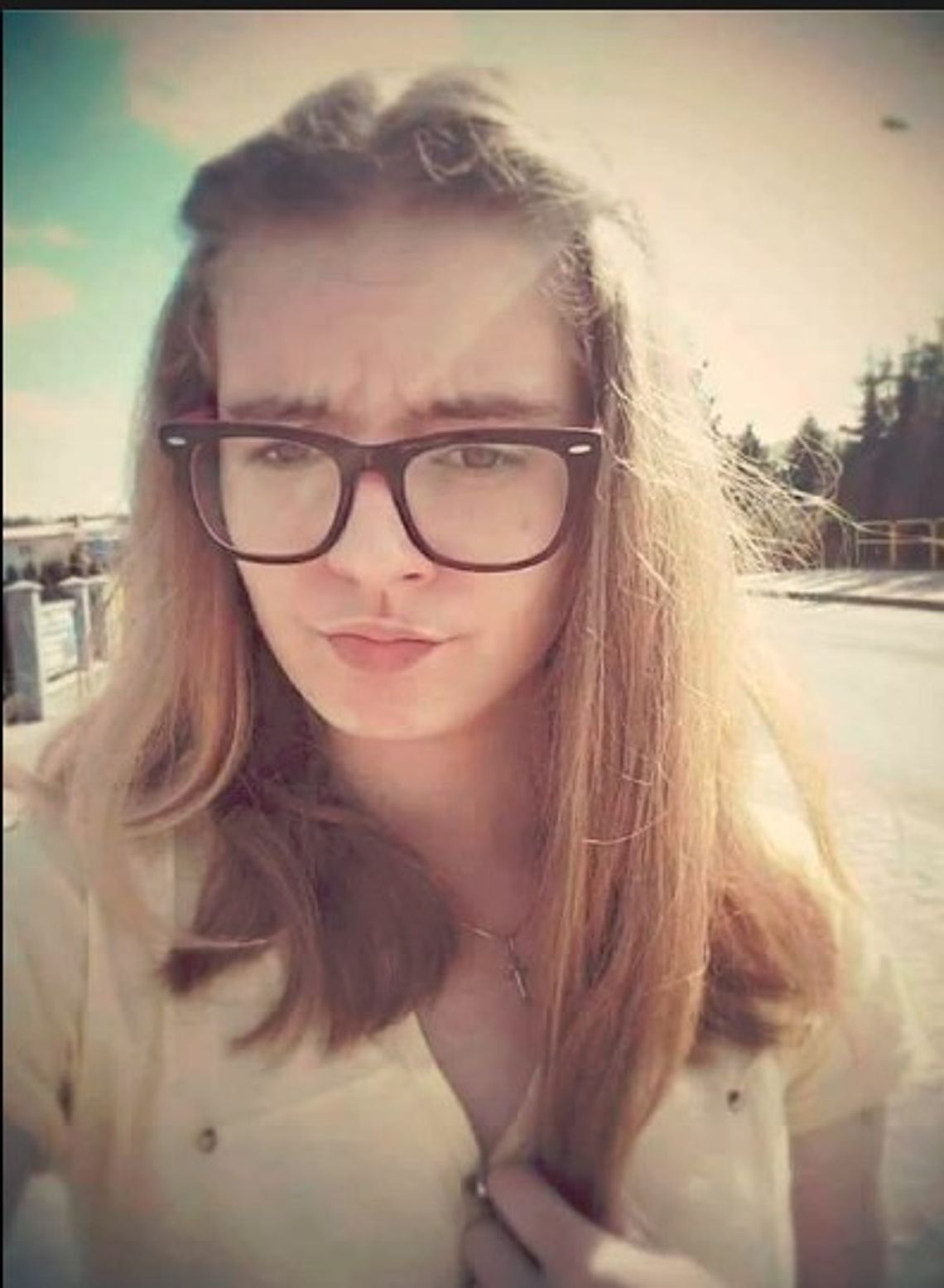 16–letnia Dorota Rogowska nadal poszukiwana. Widzieliście zaginioną dziewczynę? Zawiadomcie policję 16–letnia Dorota Rogowska nadal poszukiwana. Widzieliście zaginioną dziewczynę? Zawiadomcie policję