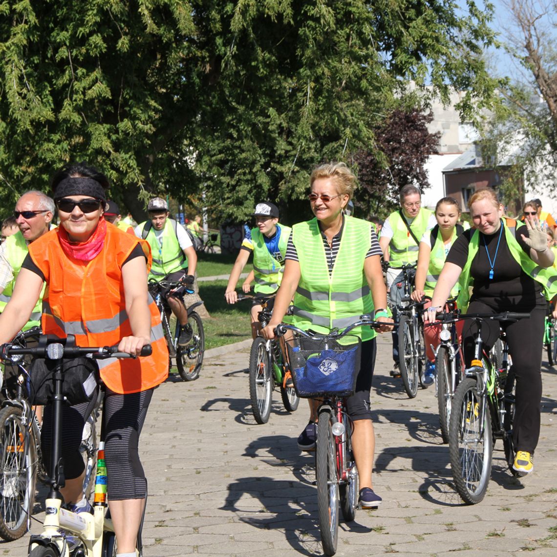 17 września zostawmy samochody na parkingach. Tylko rowery! 17 września zostawmy samochody na parkingach. Tylko rowery!