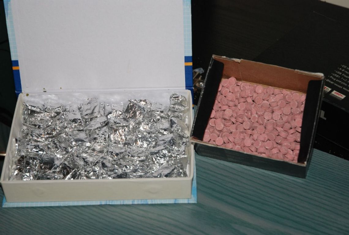 29-LATEK POSIADAŁ PONAD 2 TYS. PORCJI NARKOTYKÓW 