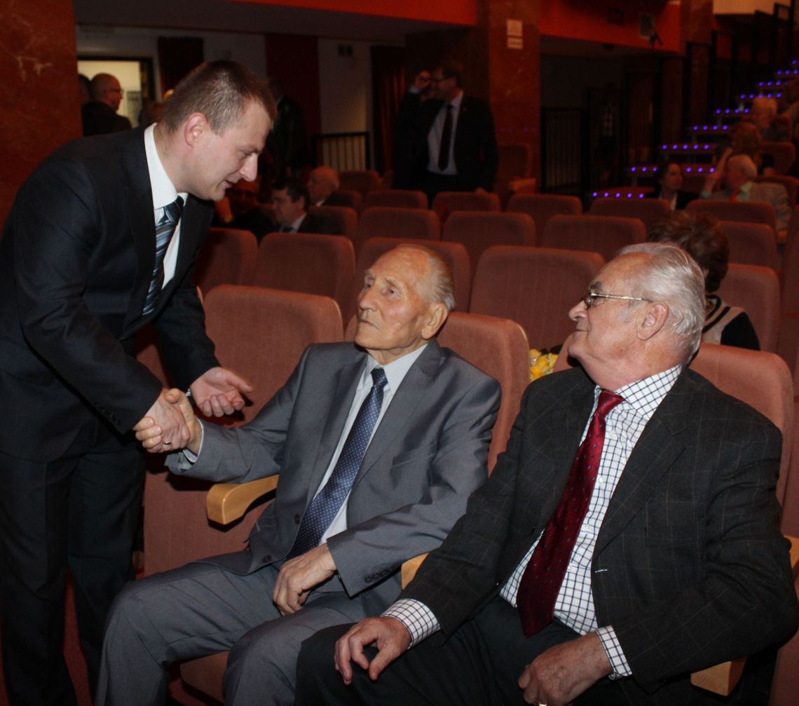 373 uchwały, 184 interpelacji - tak pracowali radni VI kadencji 373 uchwały, 184 interpelacji - tak pracowali radni VI kadencji