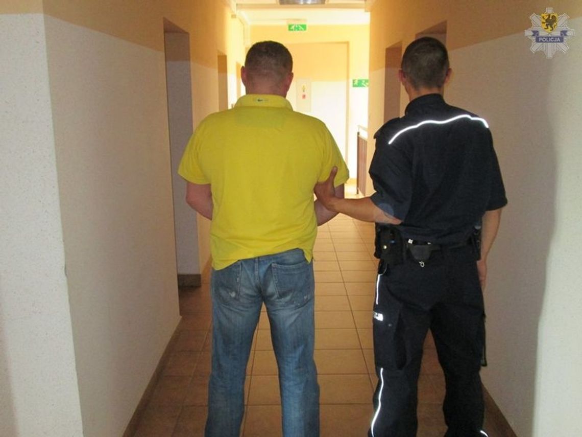 42-letni mieszkaniec Pruszcza Gdańskiego miał prawie 1,5 promila alkoholu 42-letni mieszkaniec Pruszcza Gdańskiego miał prawie 1,5 promila alkoholu