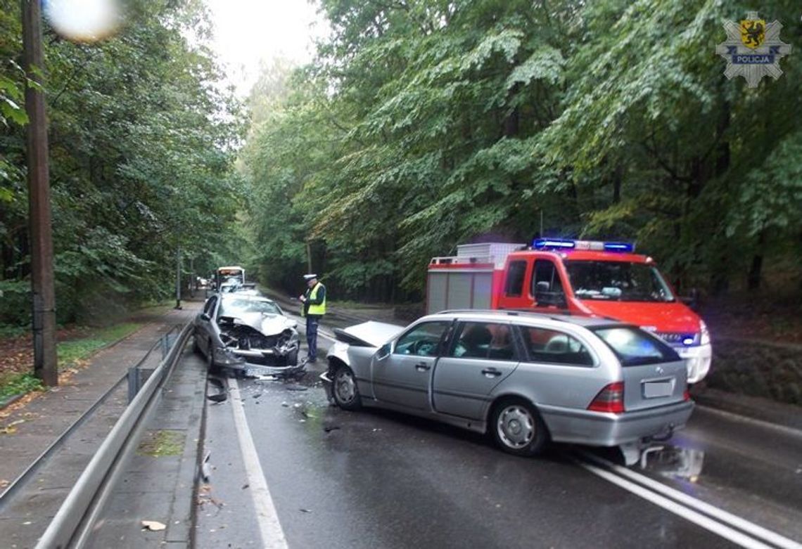 89-latek spowodował wypadek 