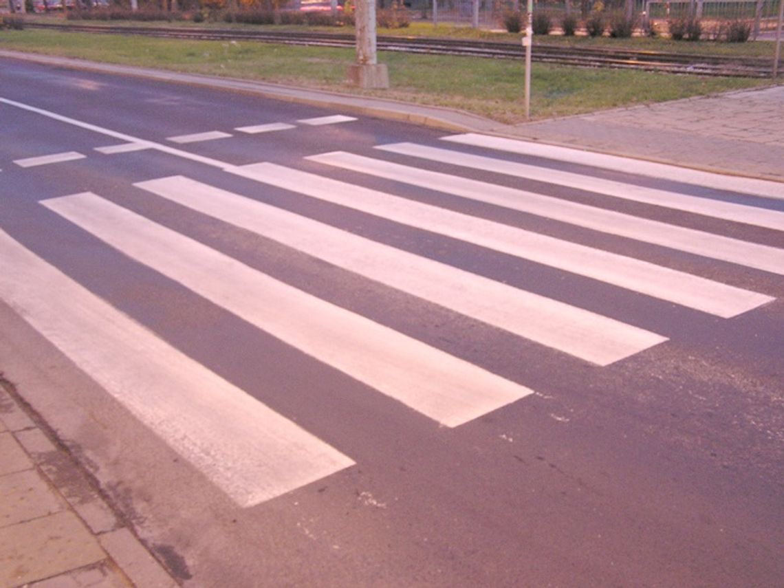 9-letni chłopiec potrącony na pasach 9-letni chłopiec potrącony na pasach