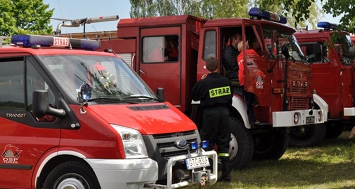 Alarm bombowy na ul. Braci Grimm w Tczewie. Ewakuowali pracowników Alarm bombowy na ul. Braci Grimm w Tczewie. Ewakuowali pracowników