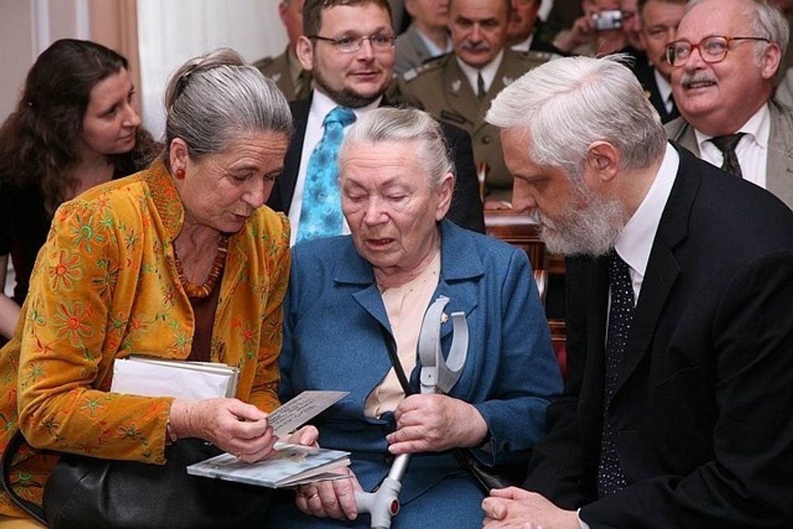 Anna Walentynowicz otrzymała nagrodę im. Pawła Włodkowica Anna Walentynowicz otrzymała nagrodę im. Pawła Włodkowica