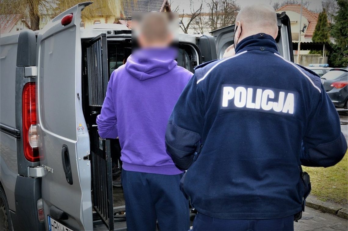 Areszt dla 18-latka za prowadzenie auta na sądowym zakazie Areszt dla 18-latka za prowadzenie auta na sądowym zakazie