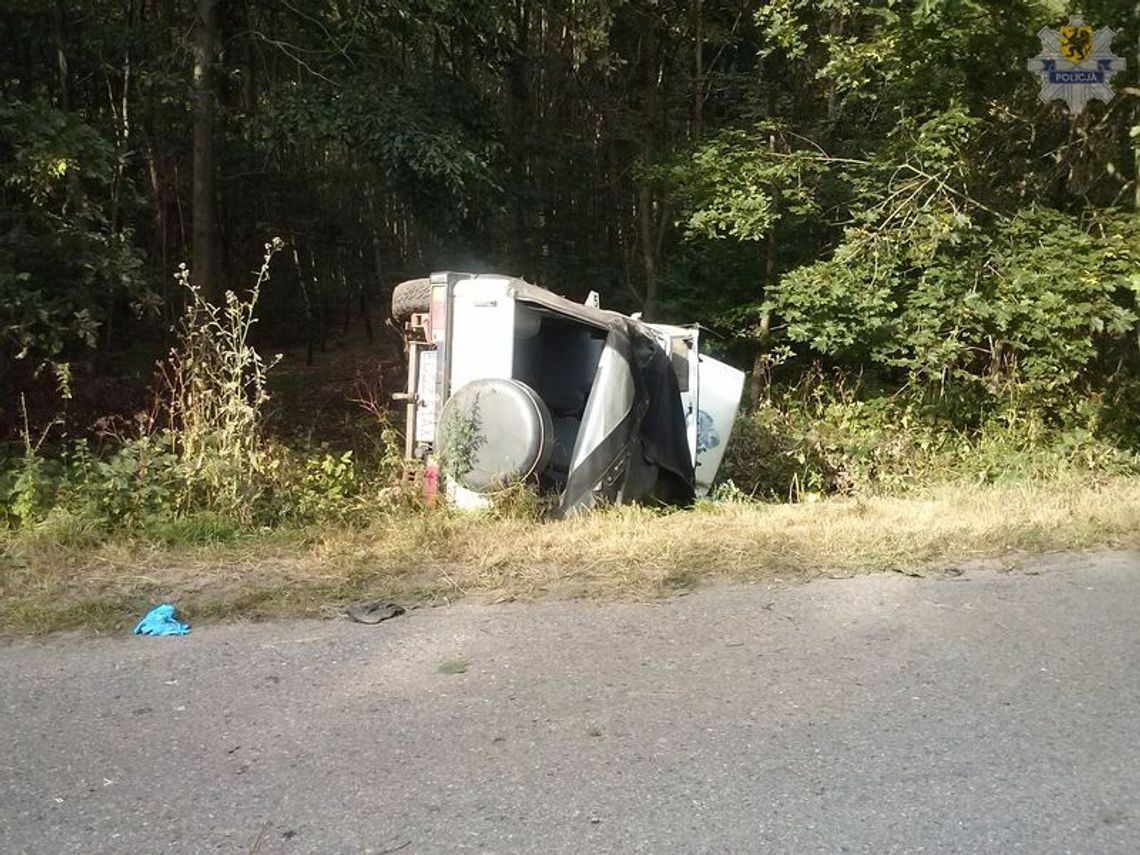 Auto przygniotło pasażera Auto przygniotło pasażera