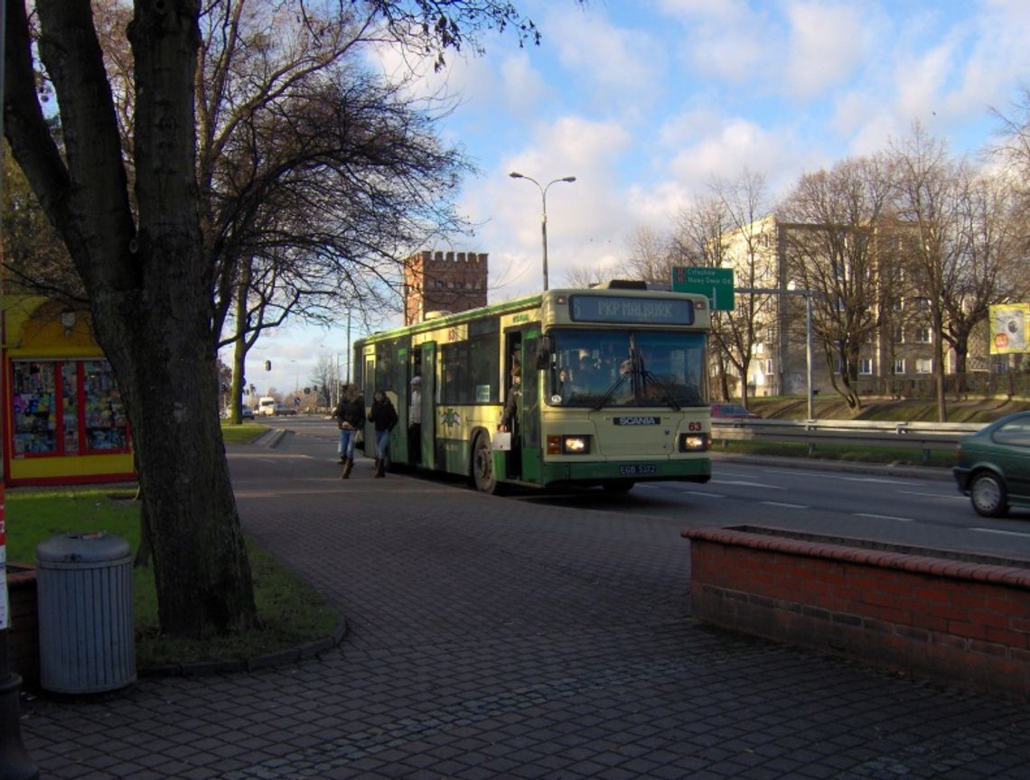 Autobusem po krawędzi bankructwa