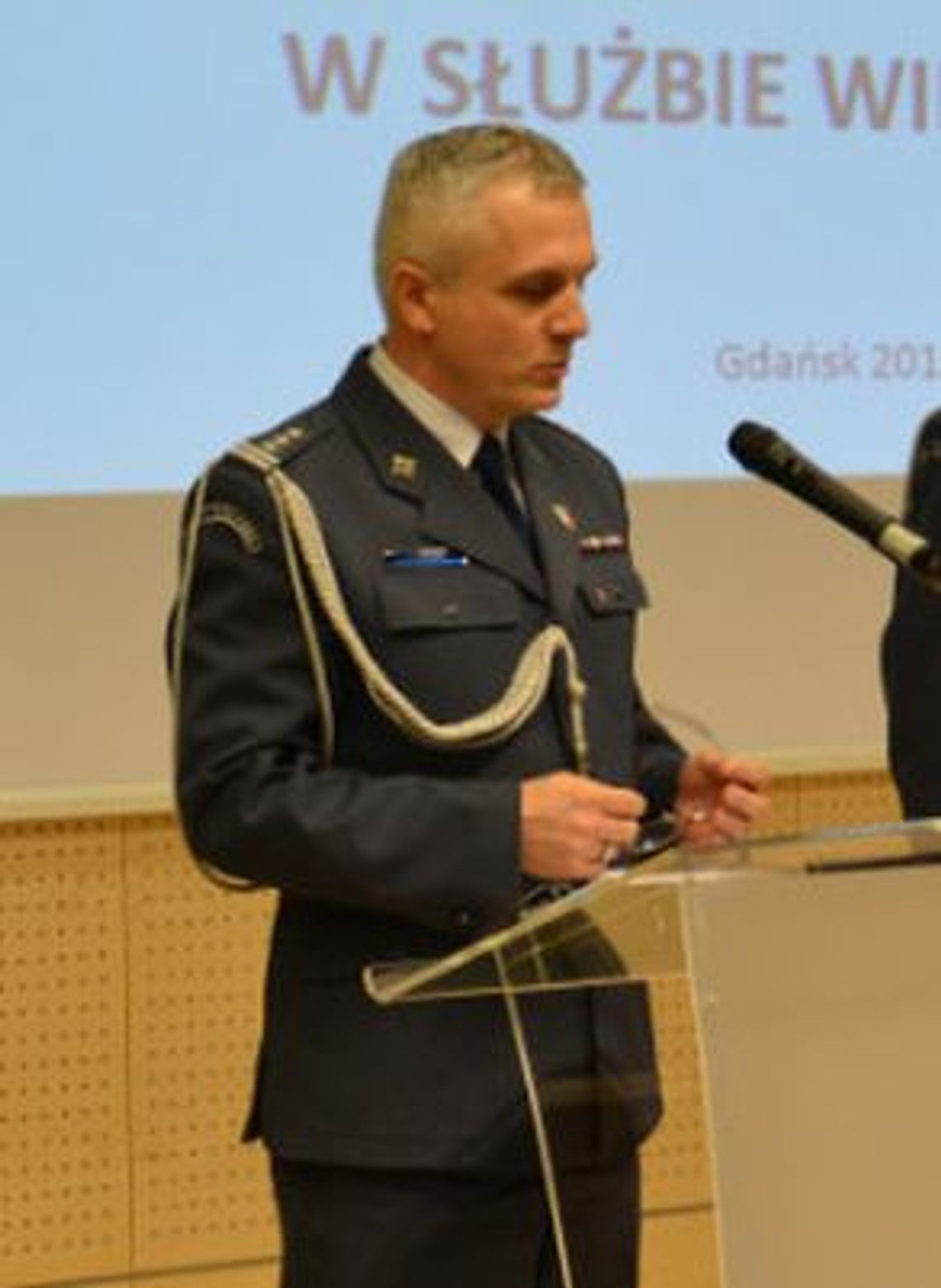 Awans w więziennictwie - płk Kardasia z Gdańska do stolicy Awans w więziennictwie - płk Kardasia z Gdańska do stolicy