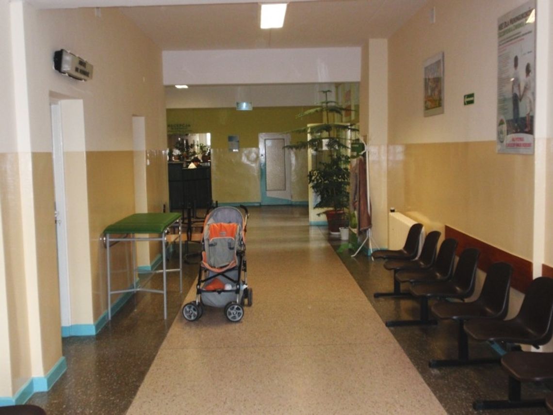 Awantura w przychodni. Nikt nie chciał wystawic karty zgonu Awantura w przychodni. Nikt nie chciał wystawic karty zgonu