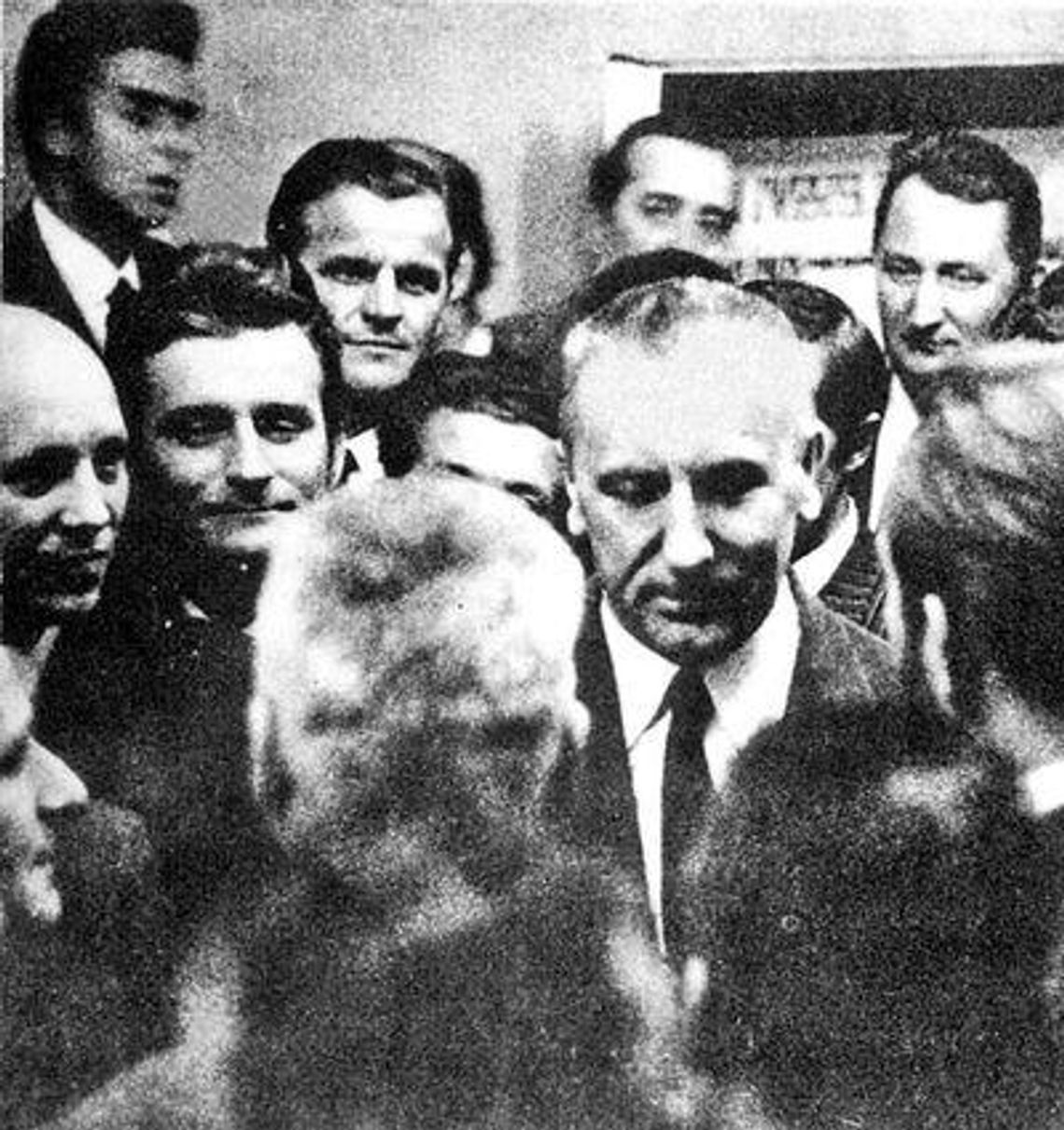 B. funkcjonariusz Milicji zeznał w sądzie: Wałęsa - agent "Bolek" B. funkcjonariusz Milicji zeznał w sądzie: Wałęsa - agent "Bolek"