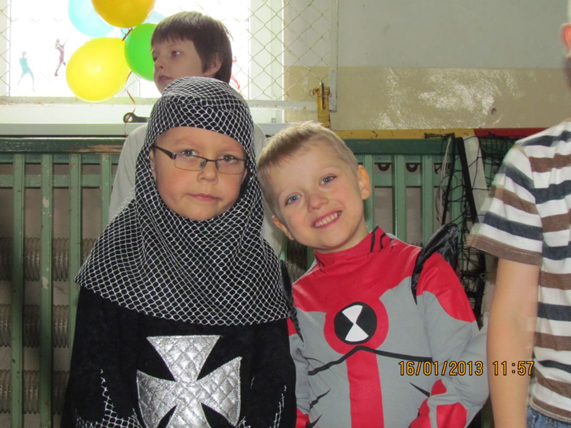 Bal karnawałowy w "dwójce" Bal karnawałowy w "dwójce"