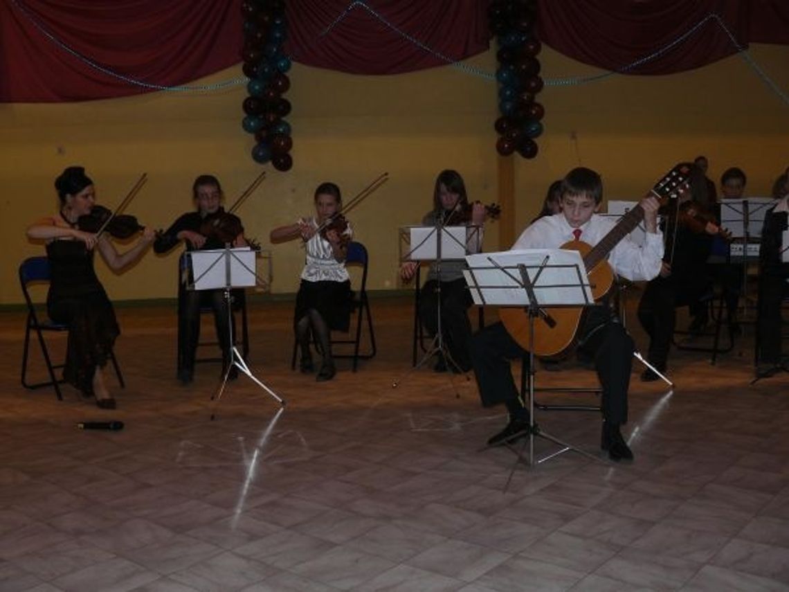 Bal Mestwina – gmina Pelplin przyznała swoje nagrody Bal Mestwina – gmina Pelplin przyznała swoje nagrody