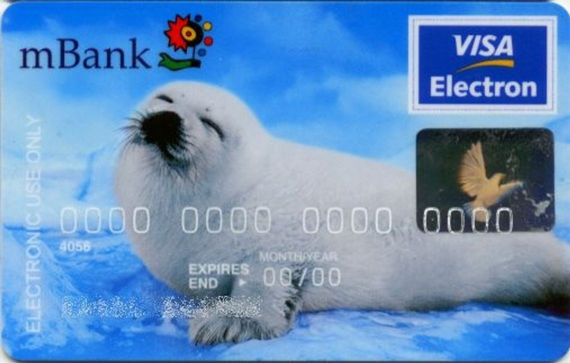 Bankomat mBanku wydaje mniej?