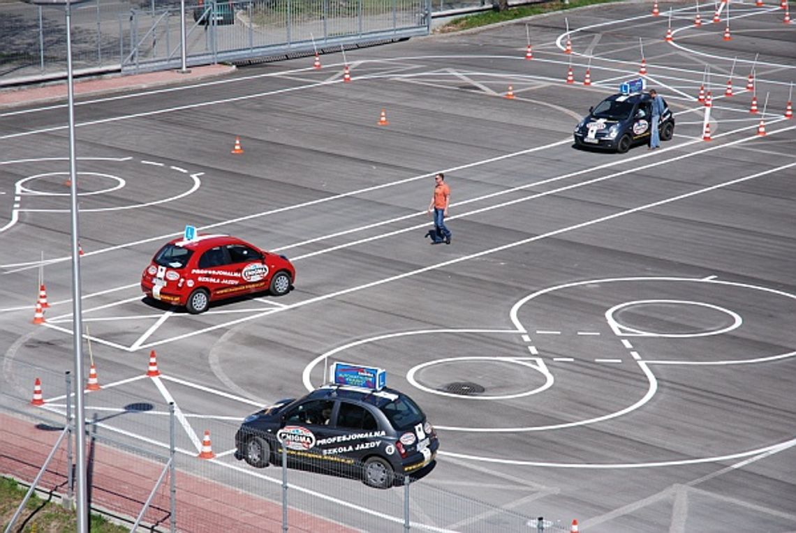 Będą korki! Na drogach i… w szkołach jazdy Będą korki! Na drogach i… w szkołach jazdy