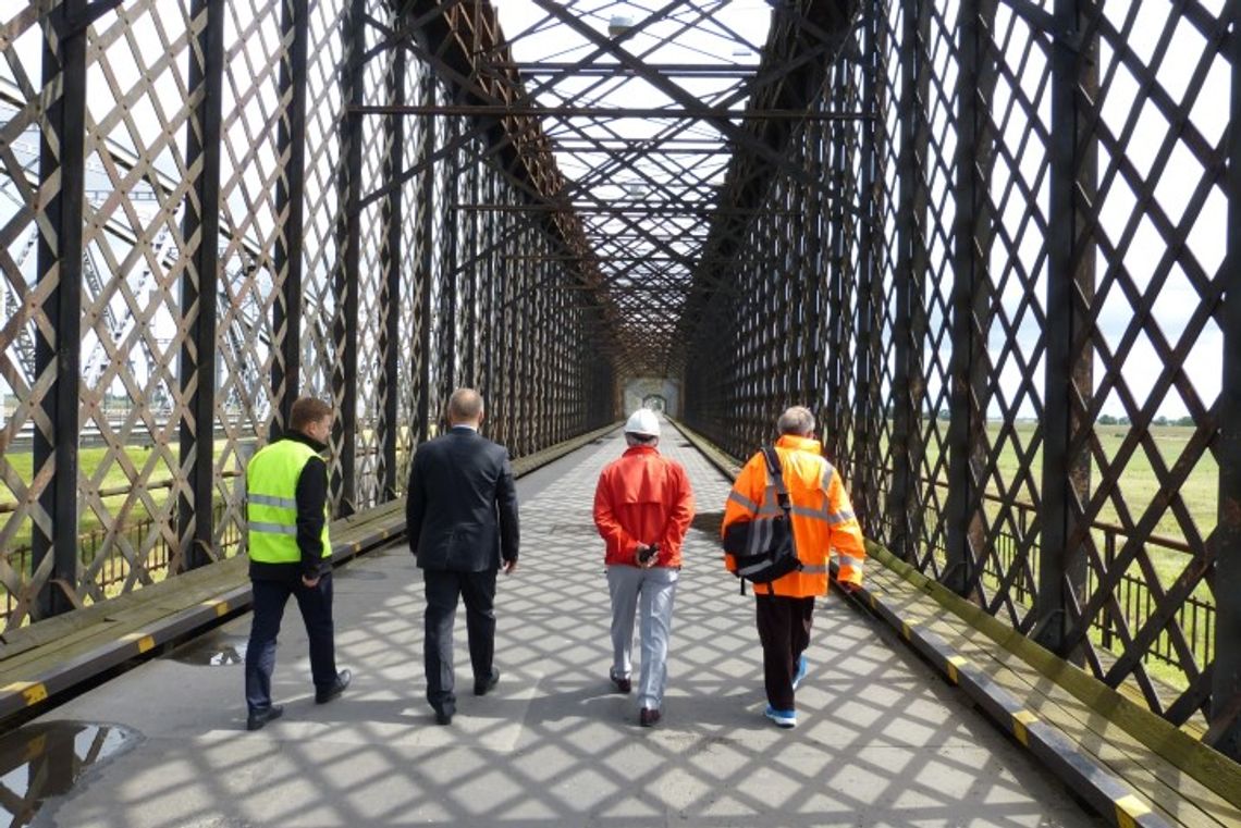 Będzie możliwość ograniczonego przechodzenia przez most Będzie możliwość ograniczonego przechodzenia przez most