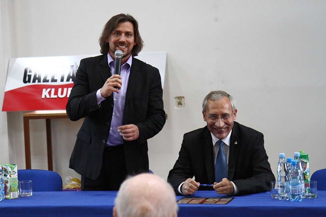 Będzie patrzył władzy na ręce - agent Tomek gościem tczewskiego klubu Gazety Polskiej Będzie patrzył władzy na ręce - agent Tomek gościem tczewskiego klubu Gazety Polskiej