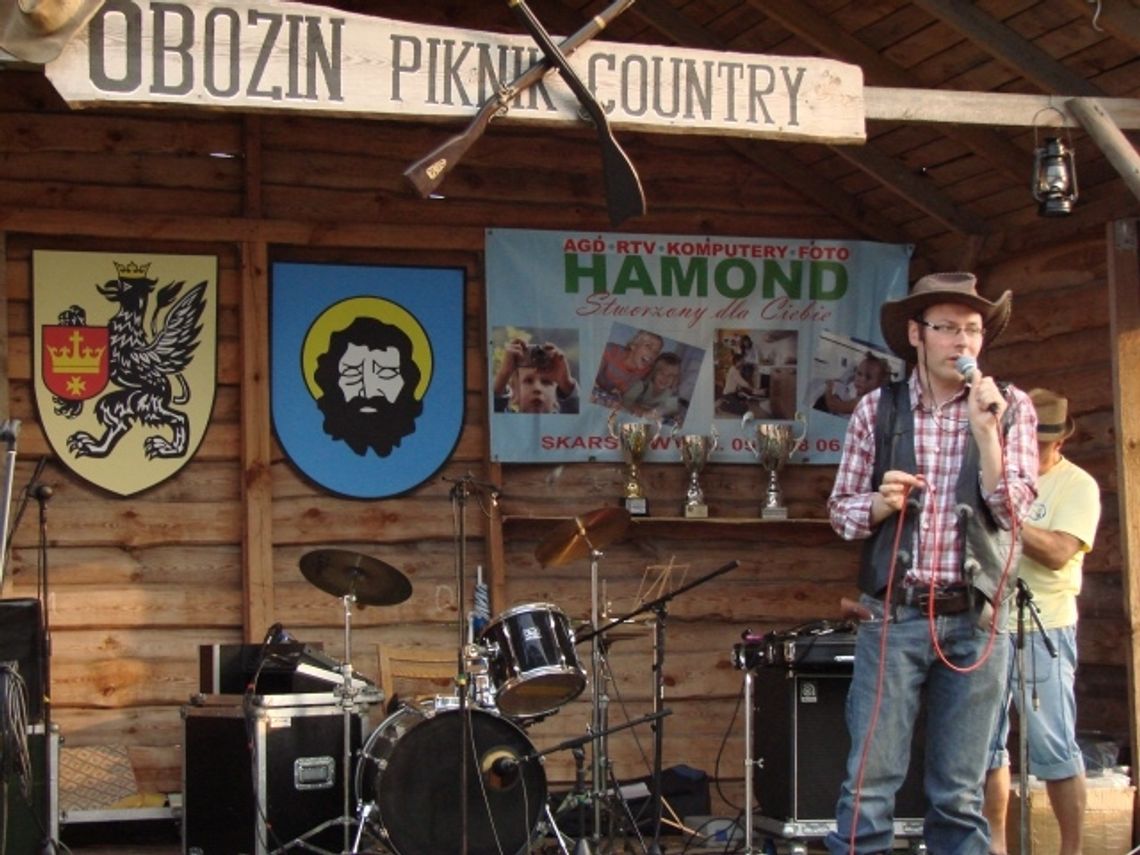 Będzie wolny stołek po dyrektorze! Dyrektor GOK-u w Skarszewach podał się do dymisji 