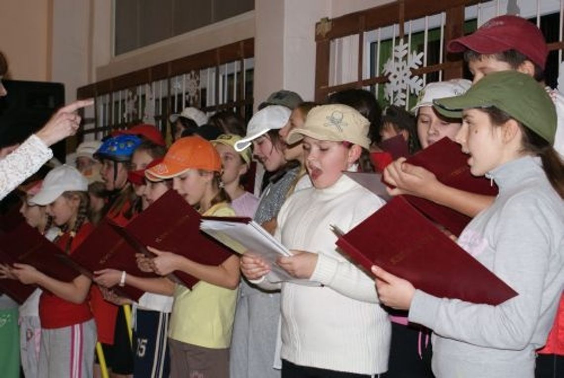 Biała łuna nad Zblewem i Skarszewami Biała łuna nad Zblewem i Skarszewami