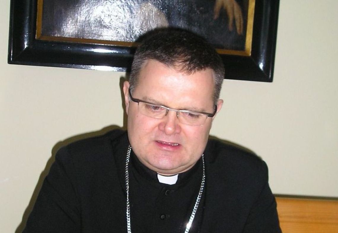 Biskup Śmigiel: Każdy przypadek pedofilii to skandal Biskup Śmigiel: Każdy przypadek pedofilii to skandal