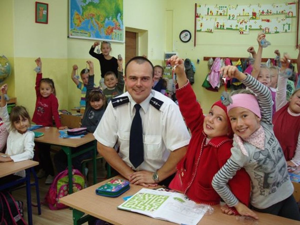 Bohater kreskówki uczy bezpieczeństwa Bohater kreskówki uczy bezpieczeństwa