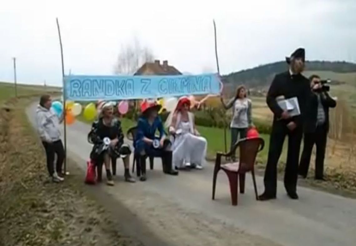 Brama weselna - tradycja czy patologia? Brama weselna - tradycja czy patologia?