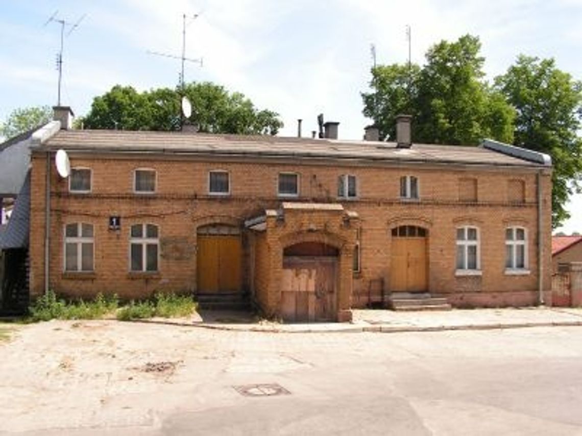 Budynek do rozbiórki - lokatorzy do przesiedlenia Budynek do rozbiórki - lokatorzy do przesiedlenia