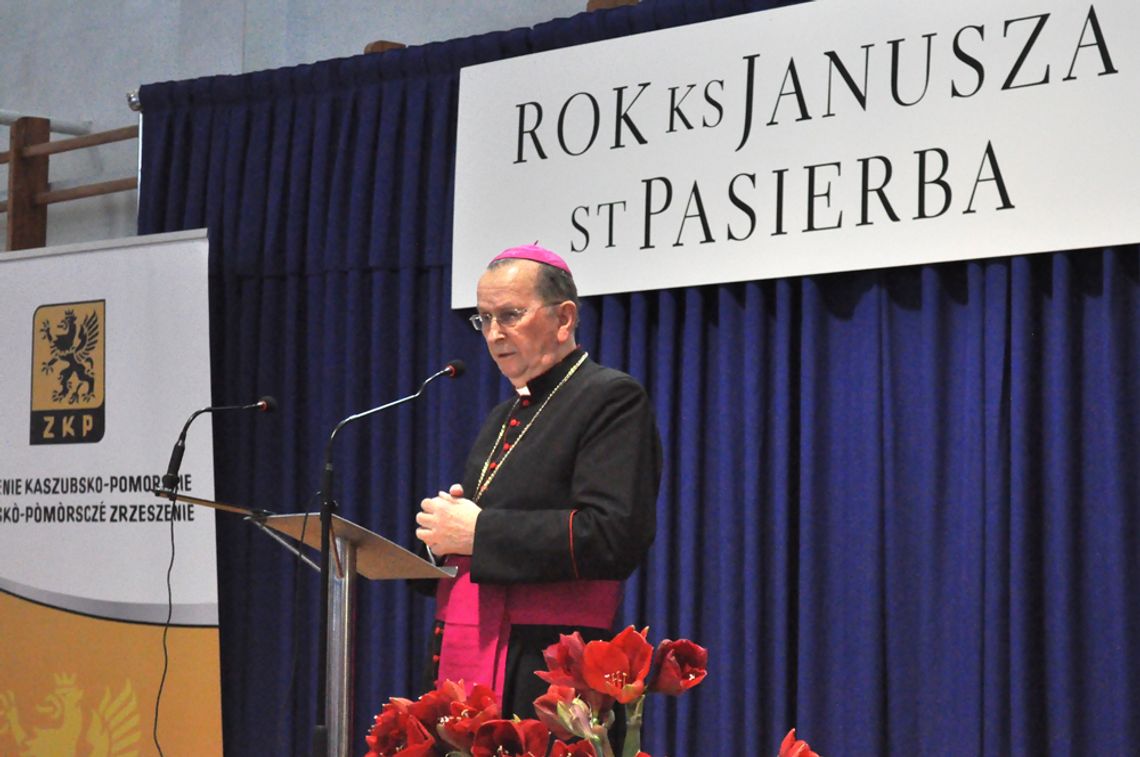 „Był prawdziwym mistrzem". Inauguracja roku ks. Janusza St. Pasierba
