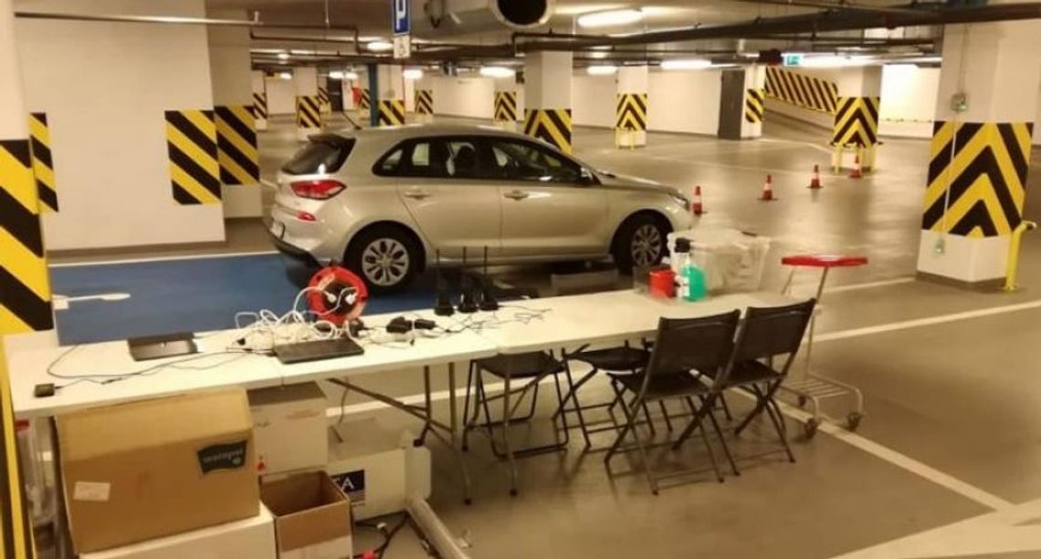 Centra diagnostyczne COVID-19 drive-thru przygotowane na zimę 