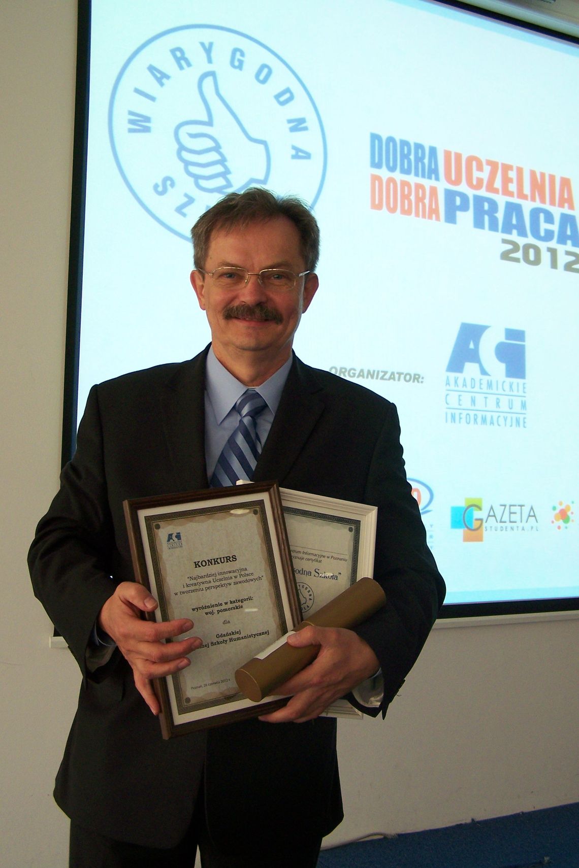 Certyfikaty i wyróżnienie dla GWSH - „Wiarygodna Szkoła” Certyfikaty i wyróżnienie dla GWSH - „Wiarygodna Szkoła”