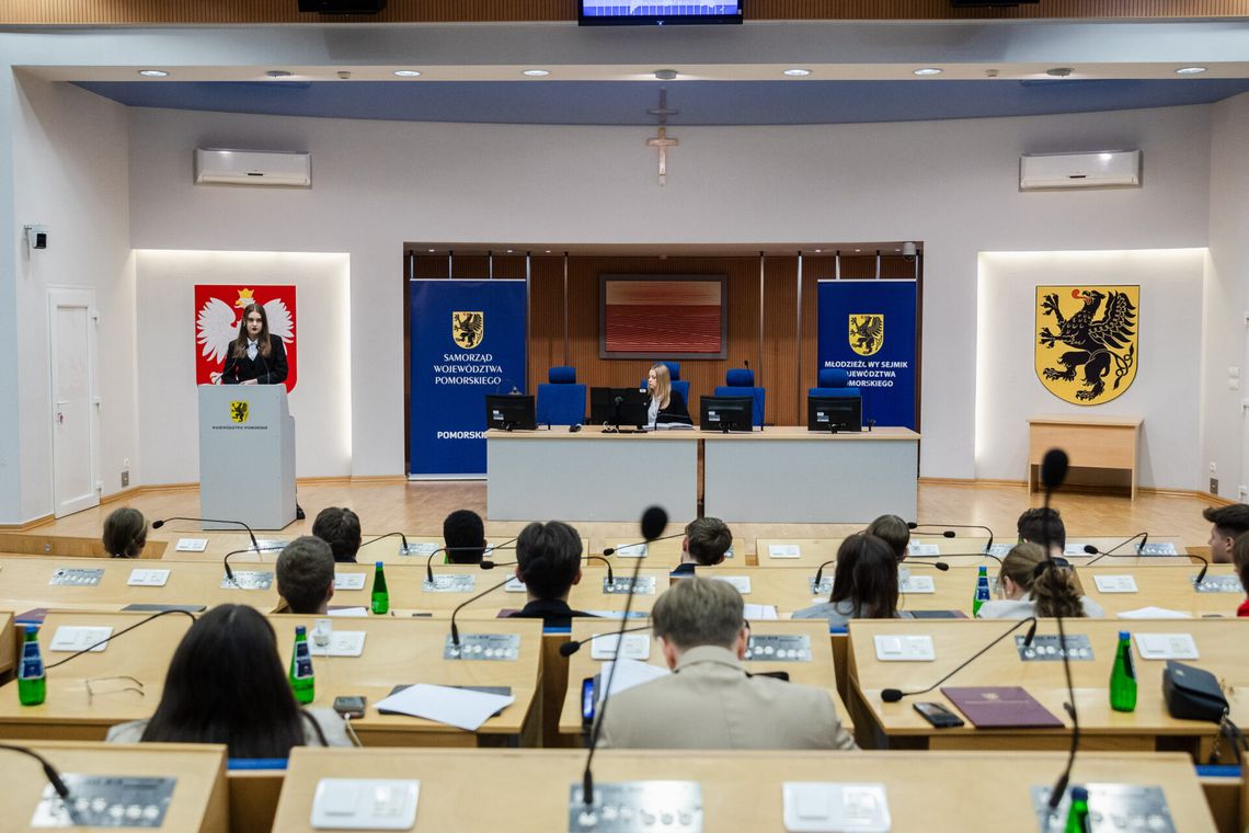 Chcesz zmieniać Pomorskie? Zostań młodzieżowym radnym i działaj!