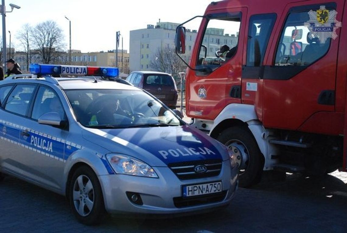 Chciał skoczyć z dachu - negocjacje trwały pięć godzin Chciał skoczyć z dachu - negocjacje trwały pięć godzin