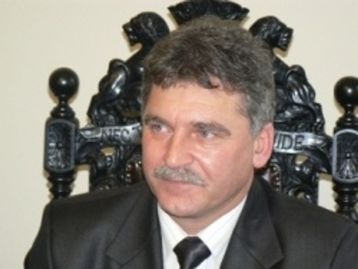 Cięcia wojewody. Szukanie oszczędności budżdetowych w regionie Cięcia wojewody. Szukanie oszczędności budżdetowych w regionie