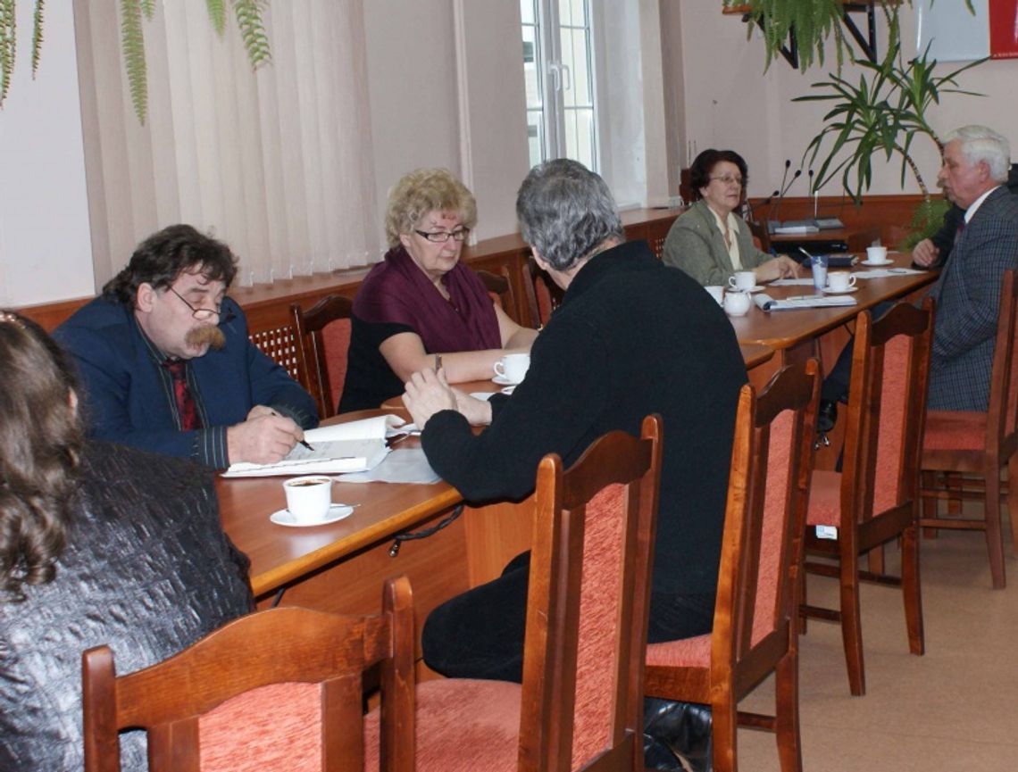 Co dalej z dworcem w Skarszewach? PKP dzwoni i przeprasza Co dalej z dworcem w Skarszewach? PKP dzwoni i przeprasza