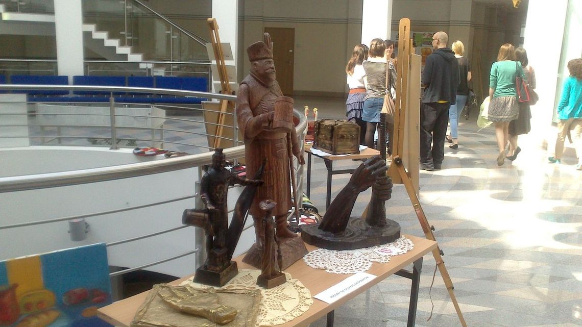 Co można zrobić za kratkami