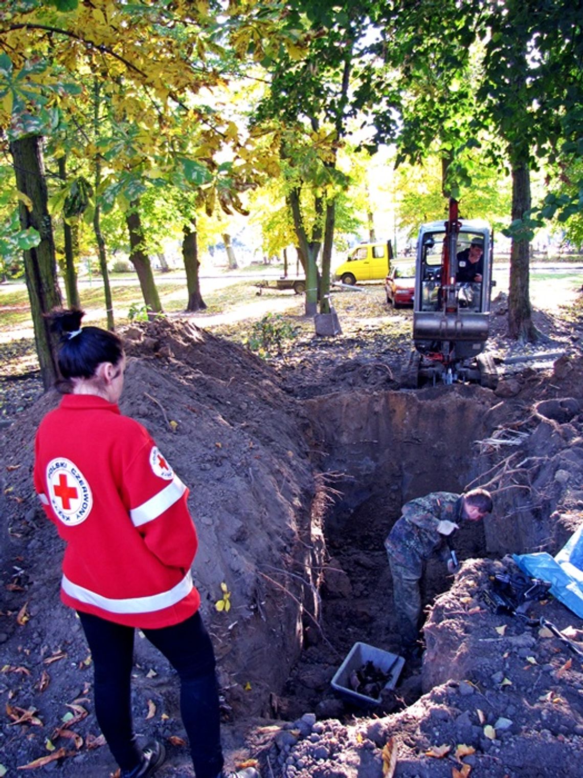 Coraz więcej ludzkich szczątków  