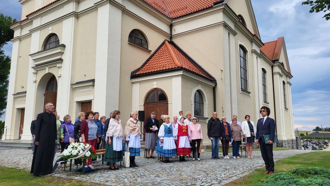 Czas nie zatarł pamięci. Piękna inicjatywa społeczności sołectwa i parafii Pinczyn