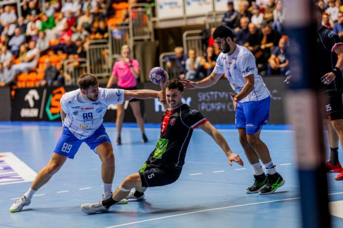 Czerwono-czarni ograni przez Stal Mielec Czerwono-czarni ograni przez Stal Mielec