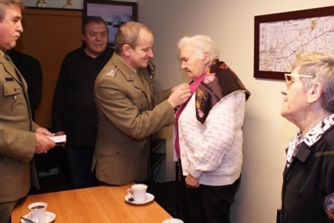 Czterech synów żołnierzami - medal „Za zasługi dla obronności kraju”