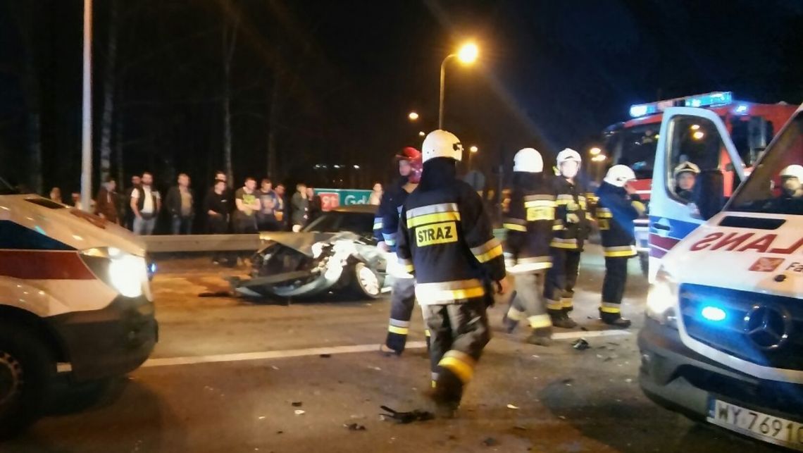 Cztery osoby ranne w wypadku w Gniewie.
