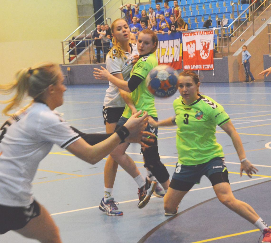 Czwarte zwycięstwo samborzanek 
