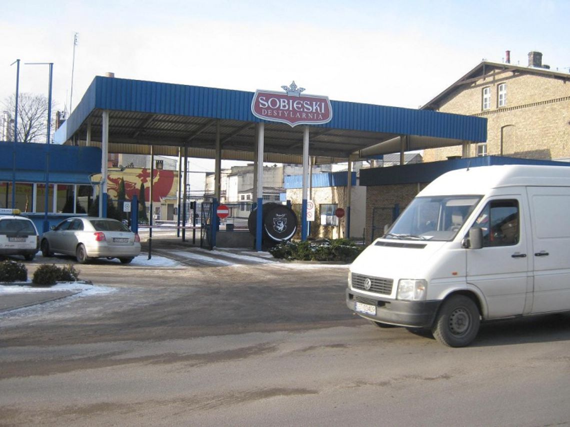 Czy Destylarni grozi upadłość? - francuski właściciel musi spłacić ogromne zadłużenie Czy Destylarni grozi upadłość? - francuski właściciel musi spłacić ogromne zadłużenie