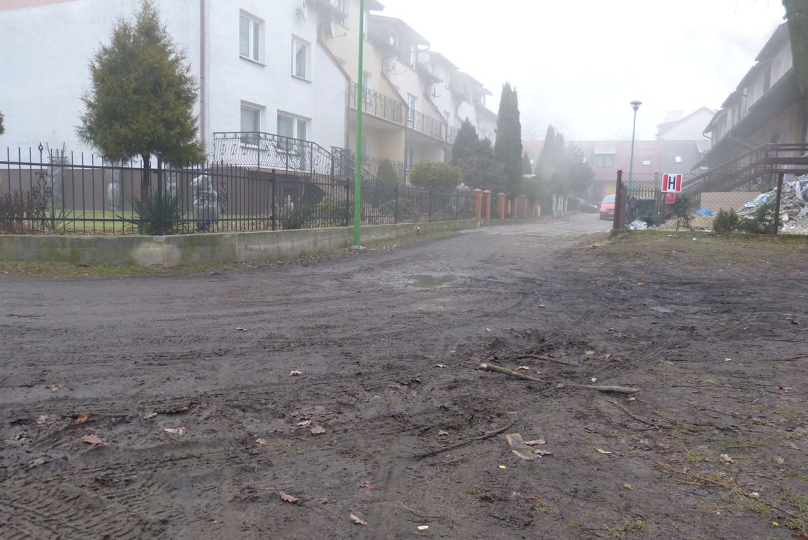 Czy Strzelnica doczeka się utwardzenia dróg? Czy Strzelnica doczeka się utwardzenia dróg?